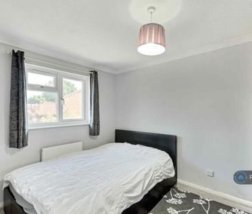 3 bedroom detached house to rent - Photo 6