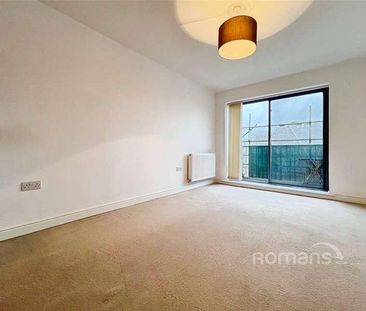 Brand House, Coombe Way, Farnborough, GU14 - Photo 3