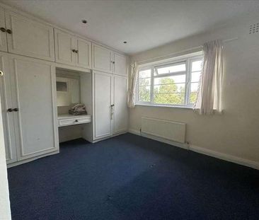 Beverley Court, Harrow, HA3 - Photo 2