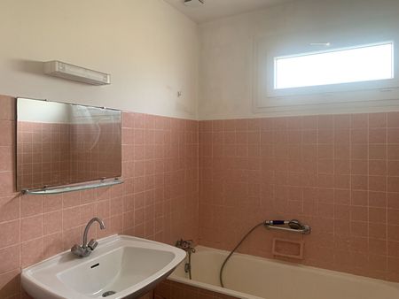 Location Maison 3 pièces 90m² - Photo 5