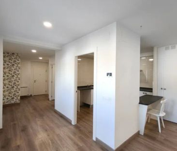 Alquiler de piso en Calle Posada Herrera s/n - Photo 6