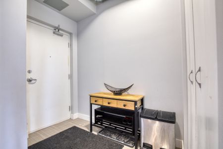 For Lease - 36 Regina Street Unit# 403, Waterloo, Ontario - Photo 3