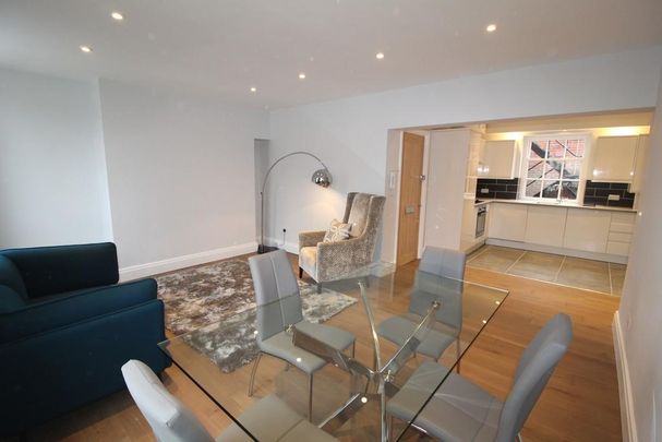 3 bedroom apartment to rent - Photo 1