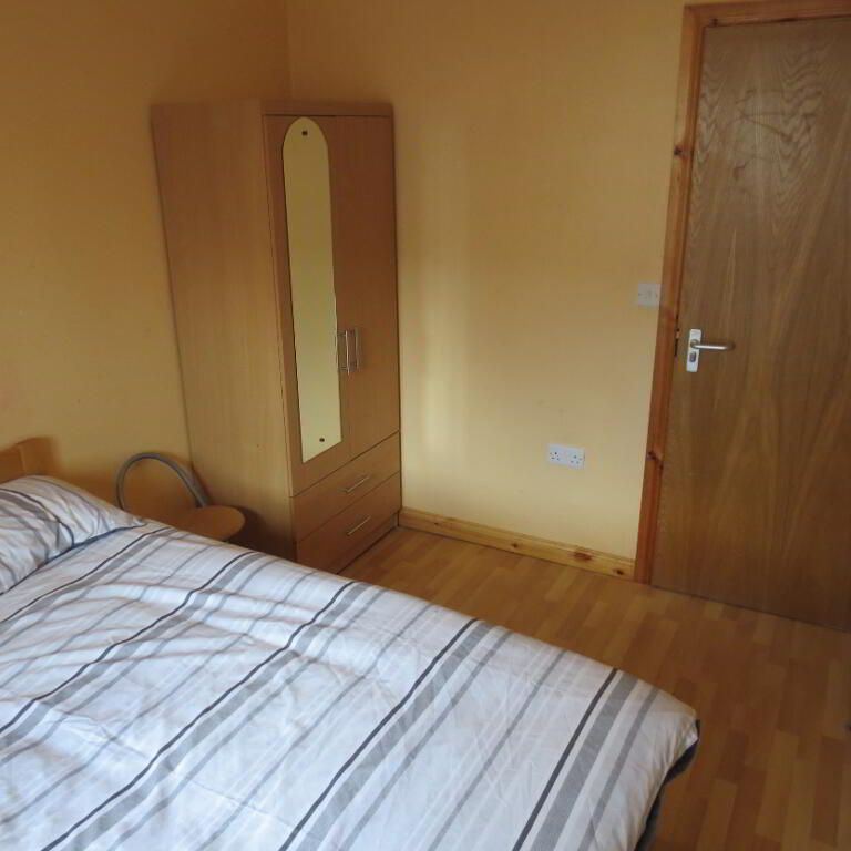 Great 3 Bedroom Apartment, 2A Carmel Street, Queens Quarter, Belfast, BT7 1QE - Photo 1