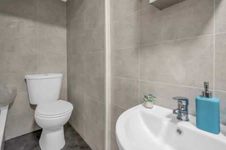 4 bedroom house to rent - Photo 3