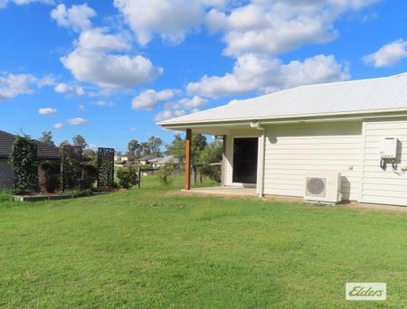 KENSINGTON GROVE - Photo 3