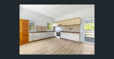 Charming 3-Bedroom Home - Photo 4