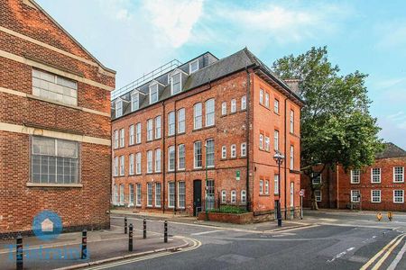 Castle Boulevard, Nottingham, NG7 - Photo 2