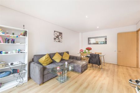 Britton Street, London, EC1M 5NW - Photo 5