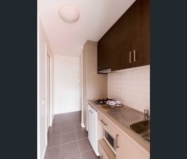 106/32 St Edmonds Road, Prahran, Vic 3181 - Photo 4
