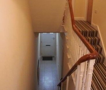 39 Ulsterville Gardens, Lisburn Road, Belfast, BT9 7BA - Photo 2