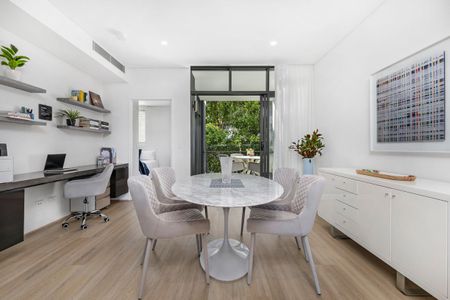 Luxury two-bedroom apartment on the cusp of Lane Cove River - Photo 2