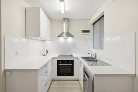 Low Maintenance Living in Como! - Photo 3