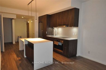 For Lease - 1 Bloor Street Unit# 2208, Toronto, Ontario - Photo 2