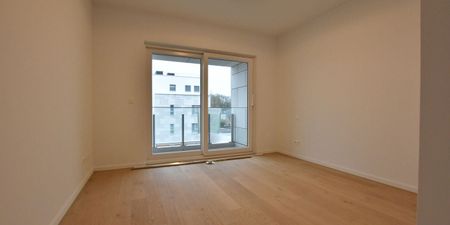 Appartement te huur in Nivelles voor € 860 met 1 slaapkamer - Photo 5