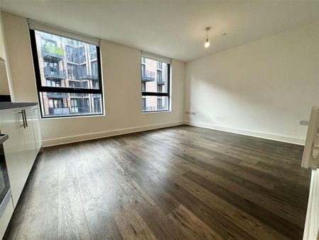 1 bedroom apartment to rent - Photo 2