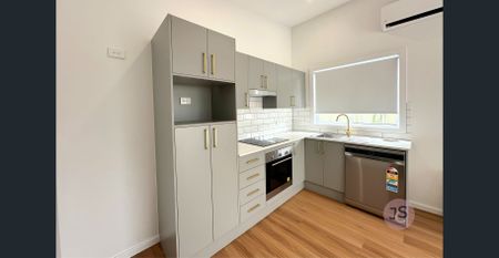 Brand New Private One Bedroom Home – Modern & Low Maintenance - Photo 2