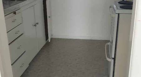 Available Now!! - Photo 4