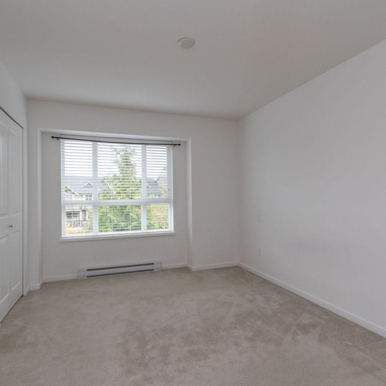 92-15340 Guildford Drive, Surrey - Photo 1