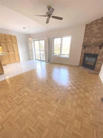 For Lease - 365 Meegan Court, Newmarket, Ontario - Photo 2