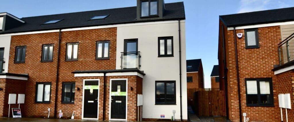 3 bedroom townhouse to rent - Photo 1