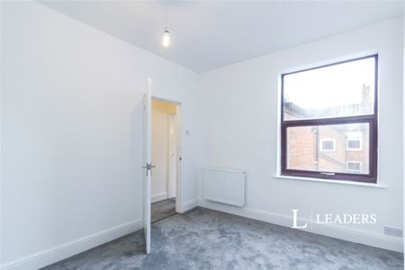 3 bedroom house to rent Mostyn Street, Leicester, Leicestershire, LE3 - Photo 2