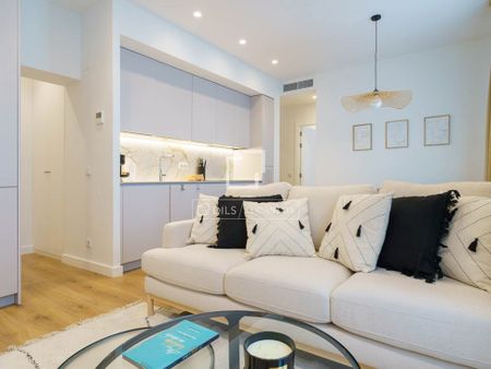 madrid, Community of Madrid 28015 - Photo 4