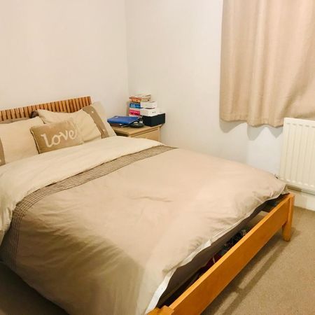 Clayton Road, Hayes, UB3 1AX - Photo 3