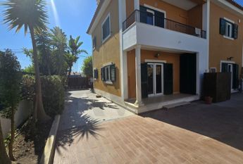 Moradia T4 em Setúbal