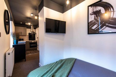 Studio to rent - Photo 4