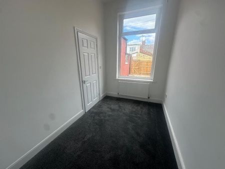 2 bedroom cottage to rent - Photo 3