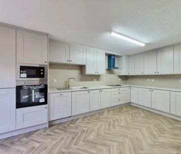 Mellor Close, Yew Tree Gardens, Black... - Photo 1