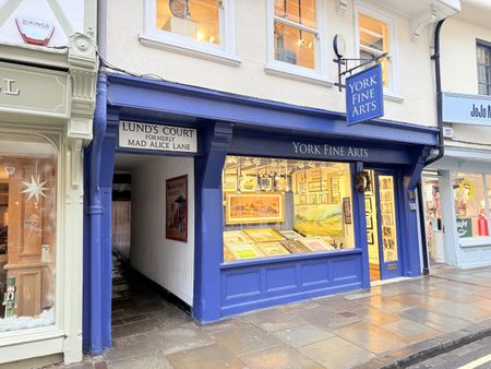 Low Petergate, York - Photo 5