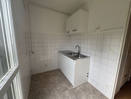 Appartement Reims 2 pièce(s) 42 m2 - Photo 2