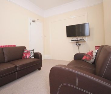 5 bedroom house share to rent - Photo 1