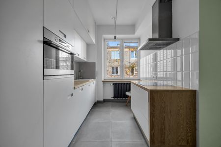 Przy Placu Unii Lubelskiej, oddzielna kuchnia. - Photo 5