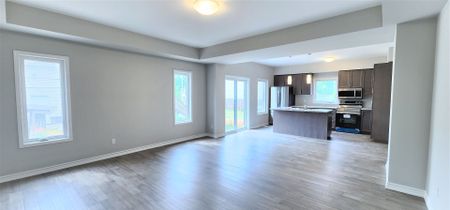 For Lease - 217 TAYLOR Street, Thorold, Ontario - Photo 3