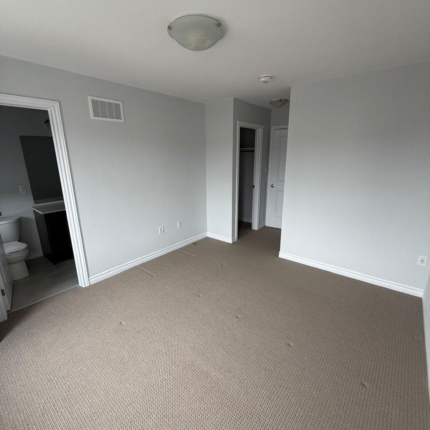 For Lease - 290 Equestrian Way Unit# 55, Cambridge, Ontario - Photo 1