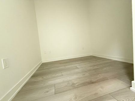 For Lease - 120 BROADWAY Avenue Unit# 412, Toronto, Ontario - Photo 3