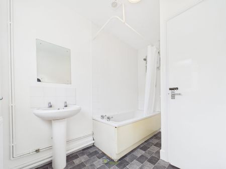 Sutherland Road, Southsea, PO4 - Photo 2