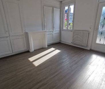 Location Maison SOTTEVILLE LES ROUEN - Photo 1