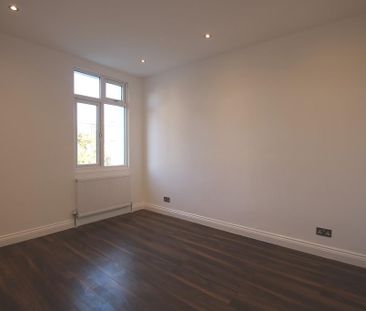 3 bedroom maisonette to rent - Photo 3
