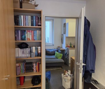 Studenten Aufgepasst! Gemütliches WG-Zimmer im Zentrum der Kaiserst... - Photo 1