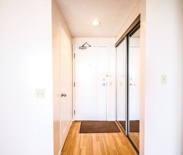 For Lease - 7 Bishop Avenue Unit# 1610, Toronto, Ontario - Photo 4