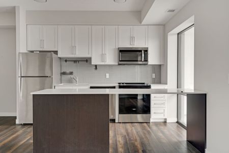 For Lease - 15 Queen Street Unit# 1702, Hamilton, Ontario - Photo 3