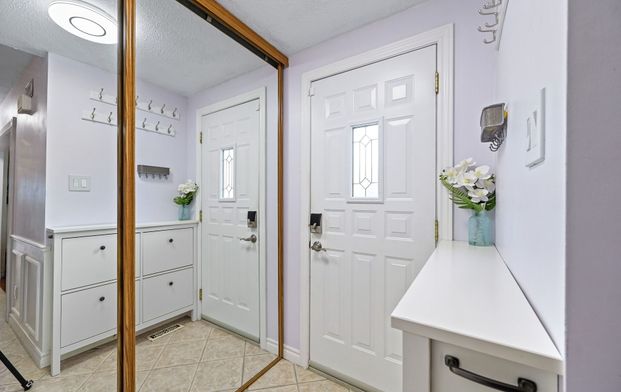 For Lease - 1033 Raintree Lane, Mississauga, Ontario - Photo 1