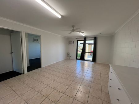 4/9 Wentford Street, Mackay - Photo 2