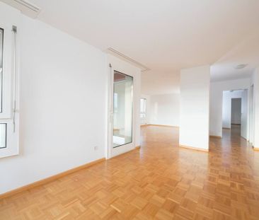 5.5 Zimmer, 122 m², 3. Stock - Photo 1
