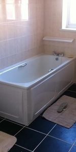 3 bedroom flat to rent - Photo 3