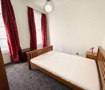 1 Bed, First Floor Flat - Photo 5